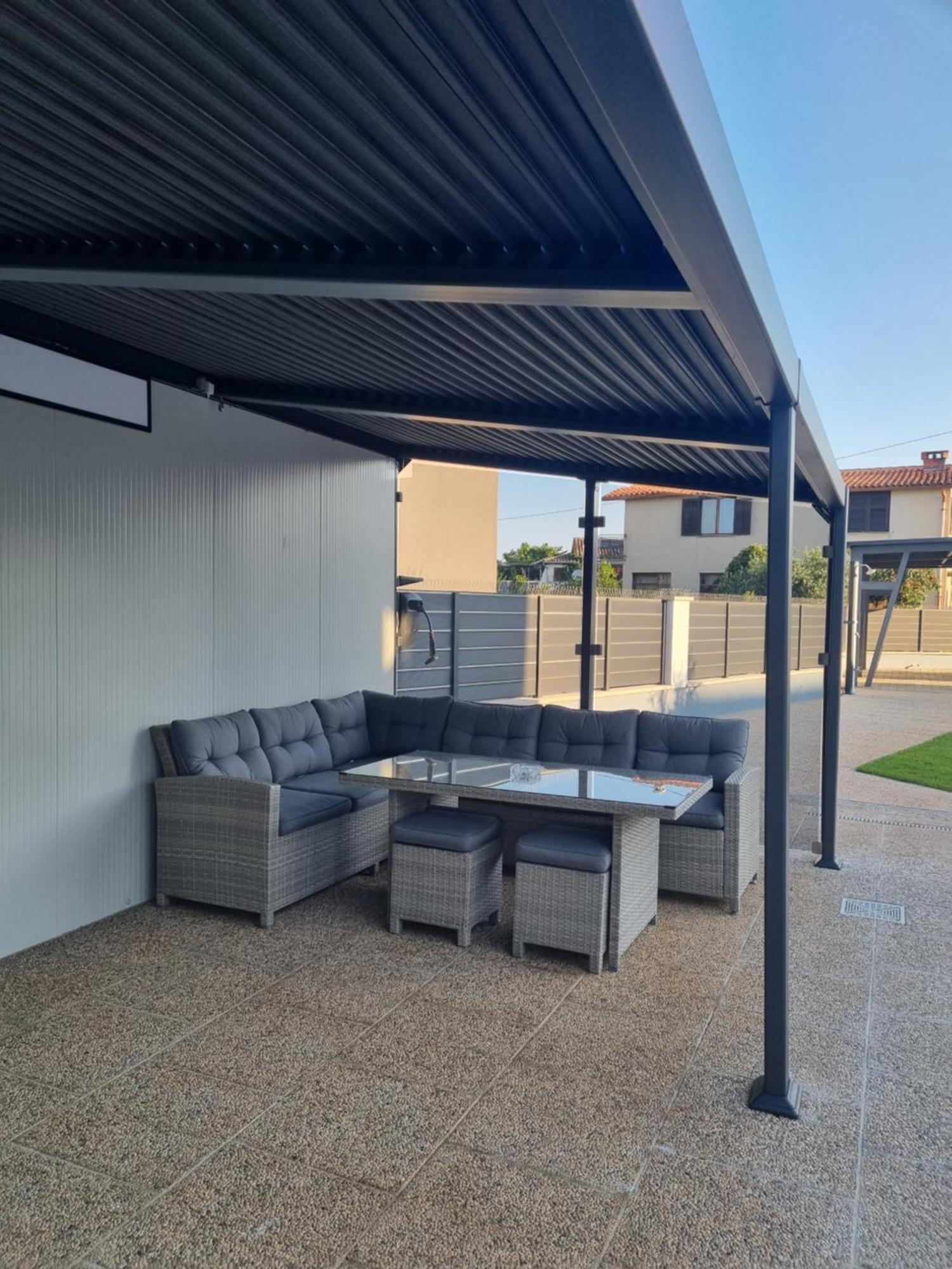 Apartments Donella Умаг Екстериор снимка